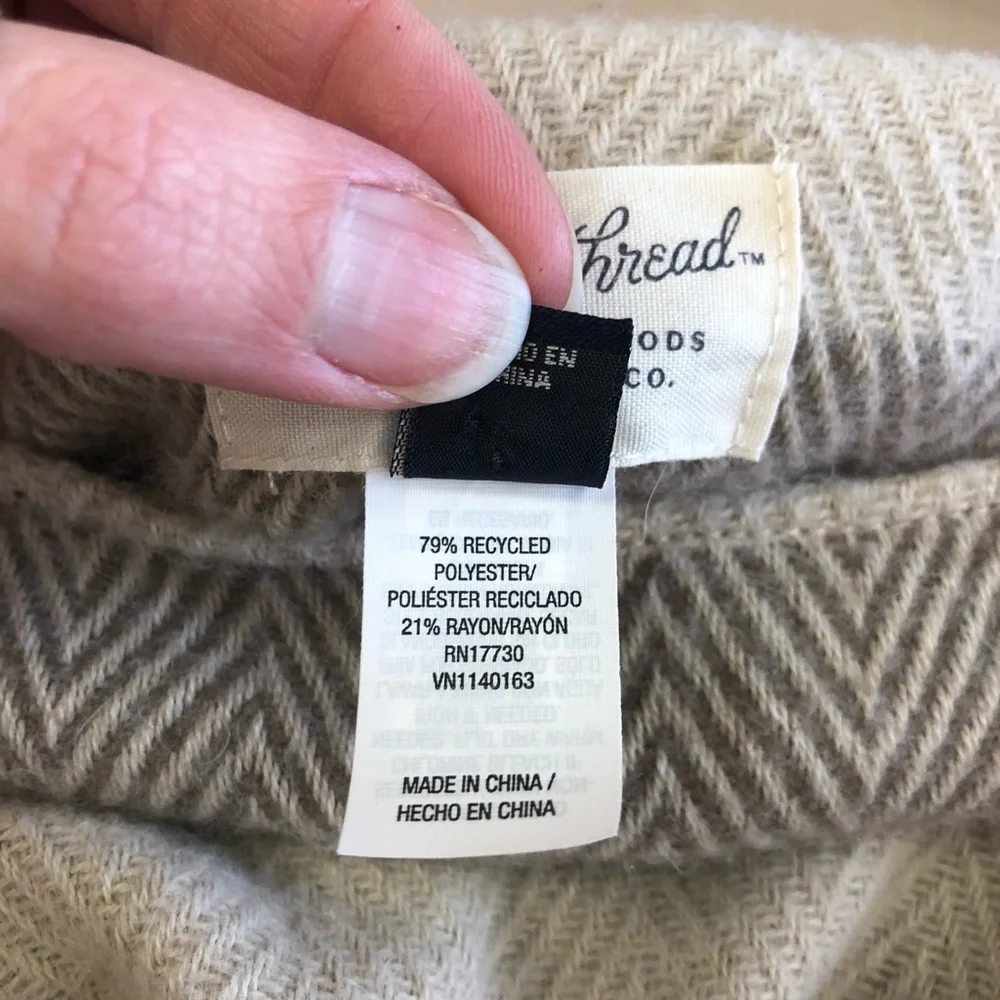 Universal Thread Plaid Herringbone Poncho - Picture 7 of 8